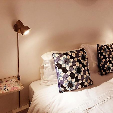 Magnolia Guesthouse ลิสบอน ภายนอก รูปภาพ